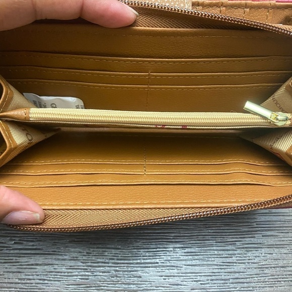 Wallet wristlet red Stone Mountain - Picture 4 of 8